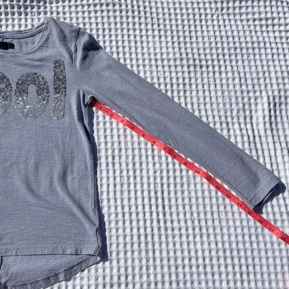 GapKids Gray Long-Sleeve, High-Low, A-Line T-Shirt with Sparkly Sequin "Cool" - Picture 15 of 15